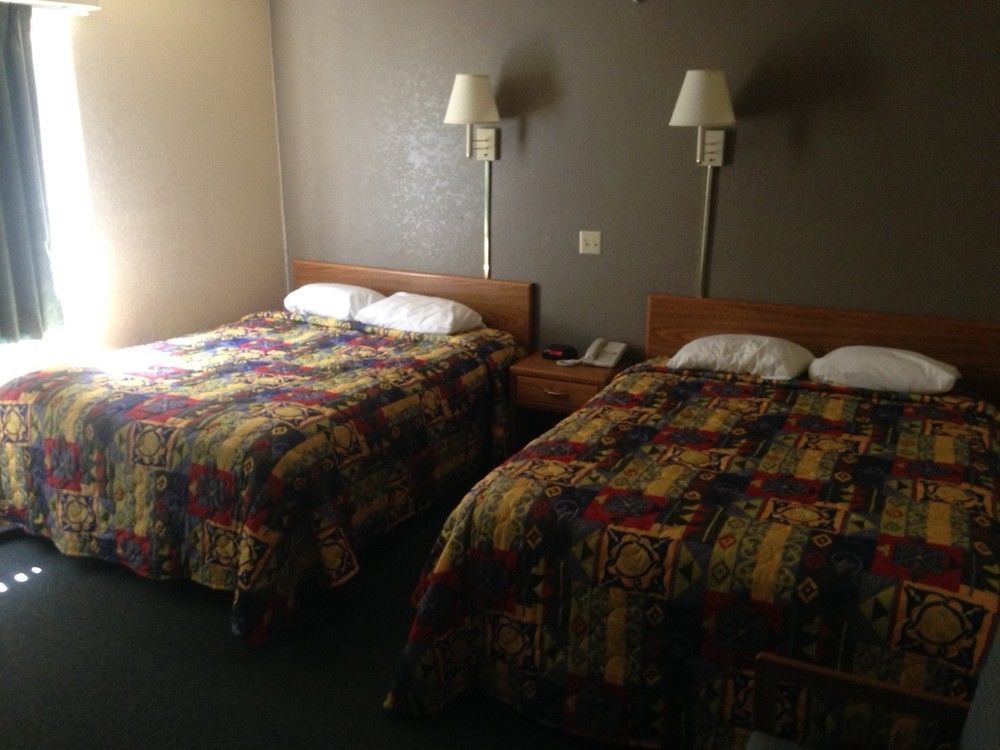 The Thunder Cove Hotel Deadwood Exterior photo
